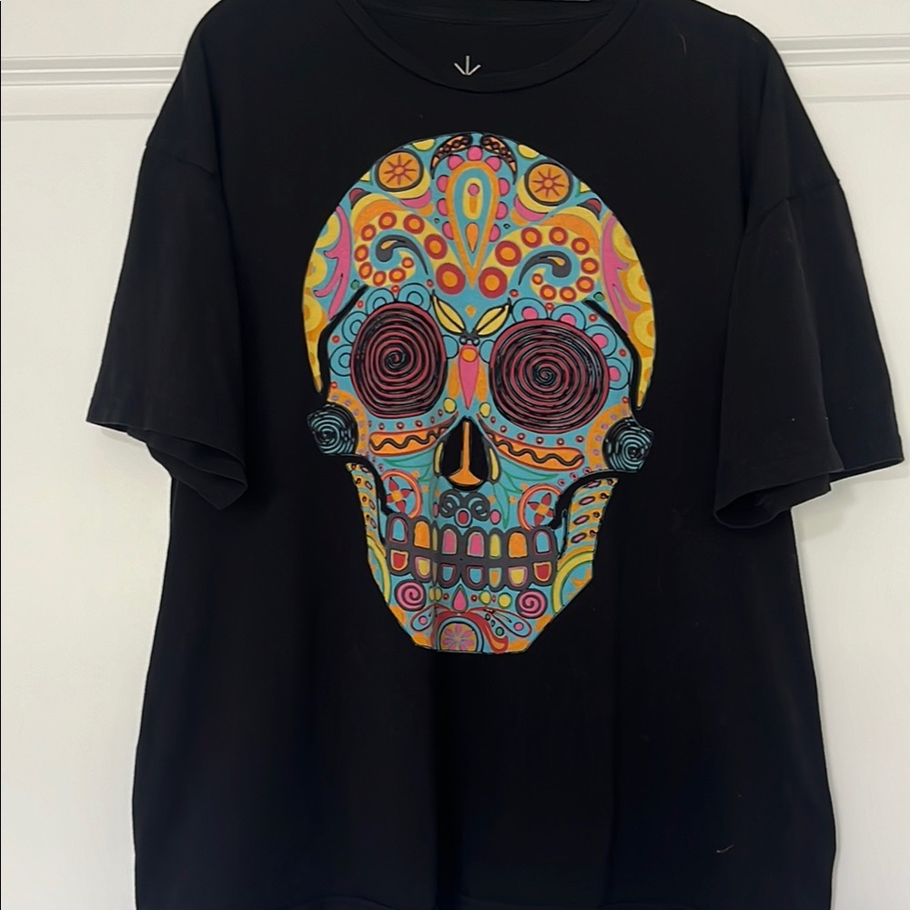 Black Graphic Skull T-Shirt